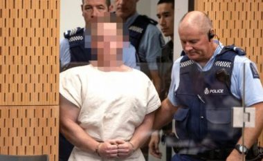 Autori i sulmeve në Zelandën e Re, akuzohet për terrorizëm