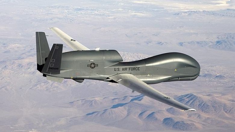 Tensionohet edhe më shumë situata, Irani rrëzon dronin amerikan