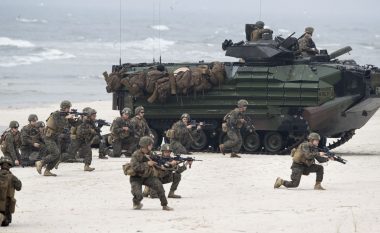 Flota amerikane udhëheq stërvitjen e NATO-s në Baltik