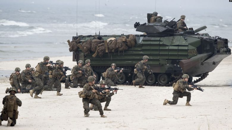 Flota amerikane udhëheq stërvitjen e NATO-s në Baltik