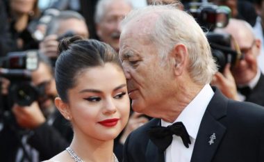 Selena Gomez tregon se çfarë i përshpëriti Bill Murray në Kanë