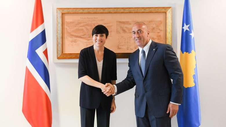 Haradinaj takohet me kryediplomatën norvegjeze, Norvegjia e gatshme ta mbështes Kosovën në procesin e integrimeve