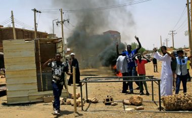 Ulen tensionet në Sudan