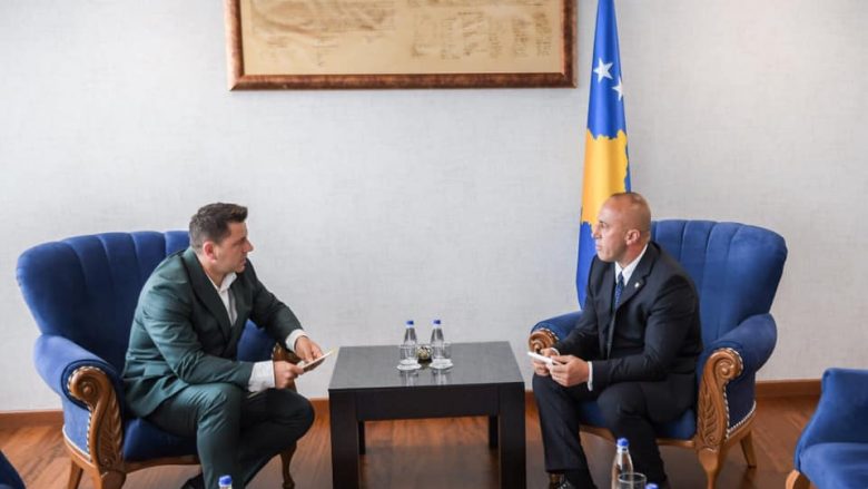 Haradinaj mirëpret idenë e Bekë Berishës për shpalljen hero të Selman Kadrisë