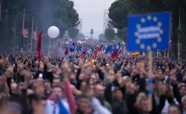 Mbyllet protesta në Shqipëri, Basha: Zëri jonë kumboi deri në SHBA