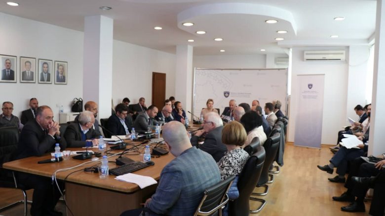 U mbajt takimi punues për tregun energjetik Kosovë-Shqipëri