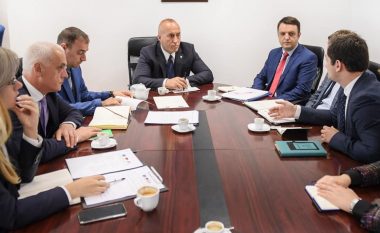 Haradinaj takohet me ambasadorët Cufaj dhe Gashi, flasin për vizitën e delegacionit gjermano-francez në Prishtinë