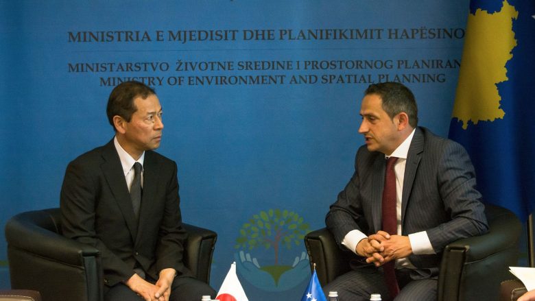 Ministri Matoshi pranon një donacion nga projekti katër milion dollarësh i Japonisë në Kosovë