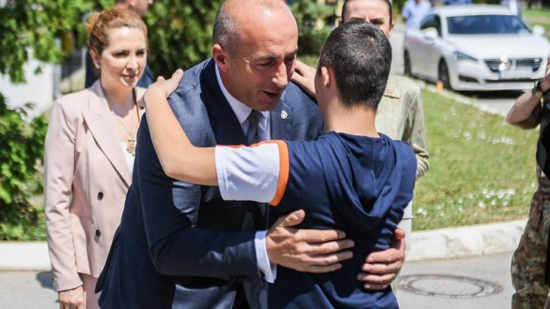 Haradinaj: Si Qeveri e vendit i kemi bërë disa punë të mira sa i përket personave me nevoja të veçanta