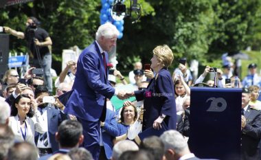 Albright tregon se çfarë i tha Clinton në ditën kur vendosën që të ndërhyjë NATO në Kosovë