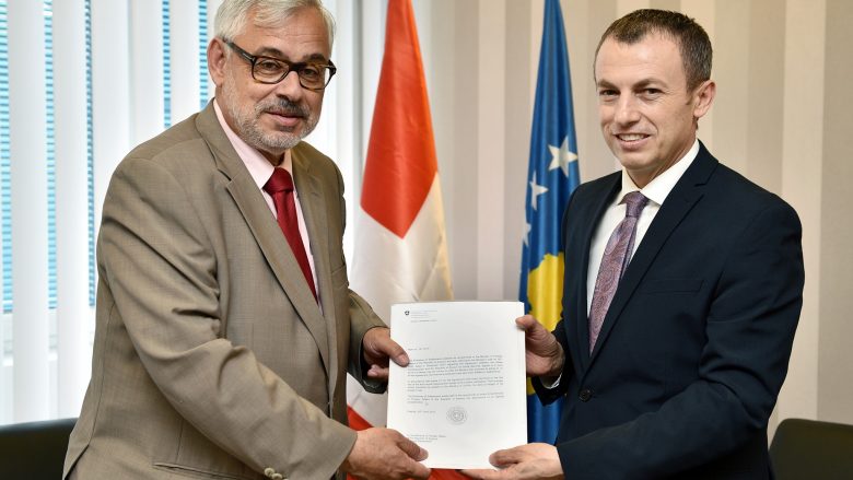 Ratifikohet marrëveshja për Sigurimet Sociale mes Kosovës dhe Zvicrës, Reçica uron pensionistët përfitues