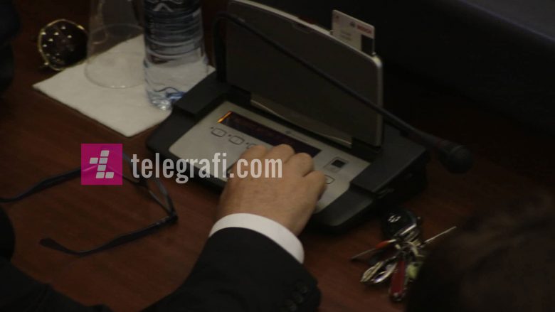 Kuvendi miraton raportin e komisionit hetimor për dëbimin e shtetasve turq