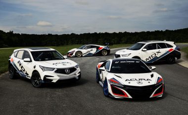 Acura tenton të fitojë garën në shtigjet malore, me katër makina të fuqishme (Video)