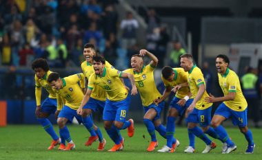 Brazili fiton dramën e penalltive me Paraguain, bëhet gjysmëfinalisti i parë i Copa America
