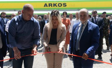 Zëvendësministrja Krasniqi merr pjesë në inaugurimin e fabrikës italiane “Arkos” në Parkun e Biznesit në Drenas