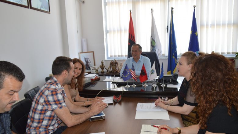 OSBE mbështetë komunën e Malishevës për krijimin e mekanizmave kundër dhunës në familje
