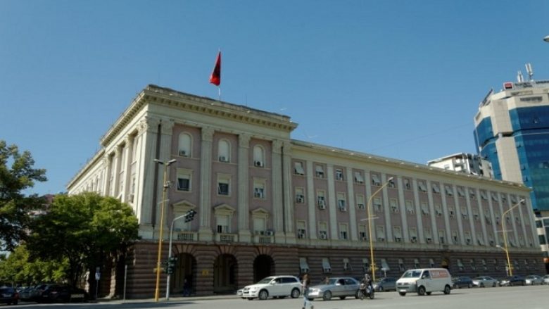 140 deputetët që do të ulen në ulëset e Parlamentit të ri të Shqipërisë