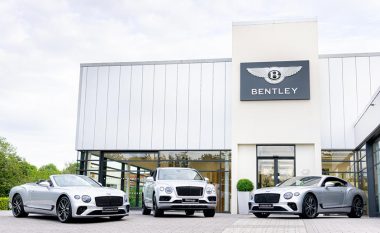 Lansohen tri edicione speciale, për të festuar themelimin e një qendre të Bentley (Foto)