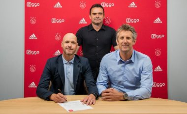 Zyrtare: Ten Hag vazhdon kontratën me Ajaxin