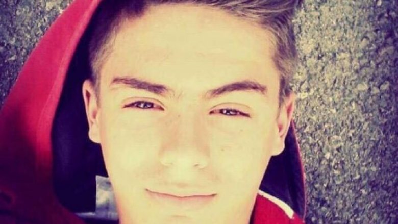 I jepet lamtumira e fundit 18 vjeçarit nga fshati Çitak i Skenderajit që vdiq tragjikisht në Gjermani