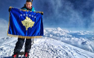 Arineta Mula ngjitet me sukses në majën e Denalit