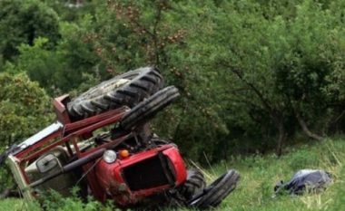 Babai mbyt aksidentalisht fëmijën e tij me traktor në Mamushë