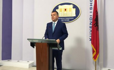 Taulant Balla: Kërkesa për shkarkimin e Presidentit Meta dorëzohet në Kuvend