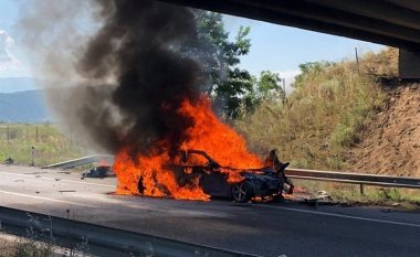 Humb jetën njëri nga policët që u lëndua dje në aksident në qarkoren e Shkupit