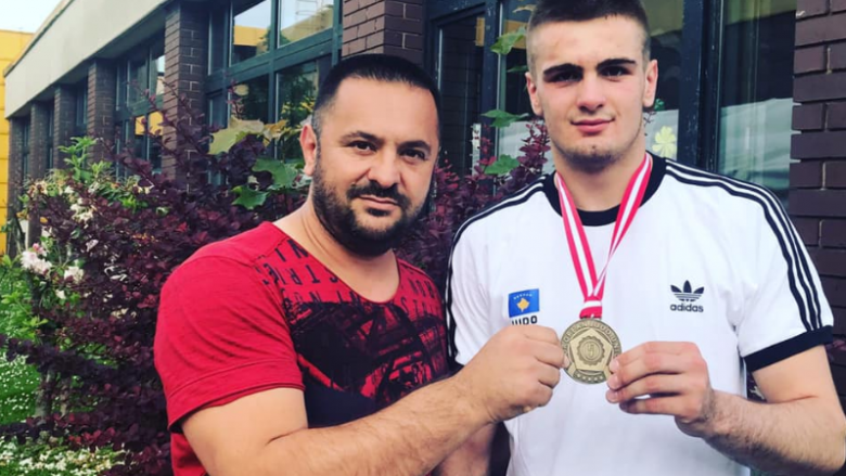Shpat Zekaj fiton medaljen e bronztë në Austri