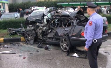 Shuhet familja katër anëtarëshe nga aksidenti rrugor Tiranë-Elbasan
