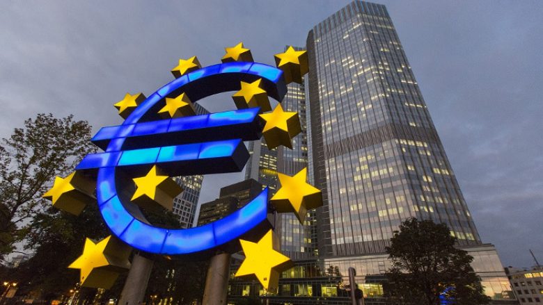 ECB shtyn rritjen e normave të interesit deri në mes të 2020