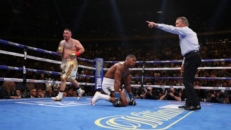 Renditja e re e boksit: Ruiz bënë ngritje të madhe, Joshua pëson rënie