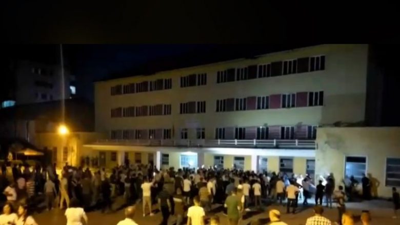 Sulmi në KZAZ e Dibrës, policia: 12 të arrestuar, 39 në kërkim