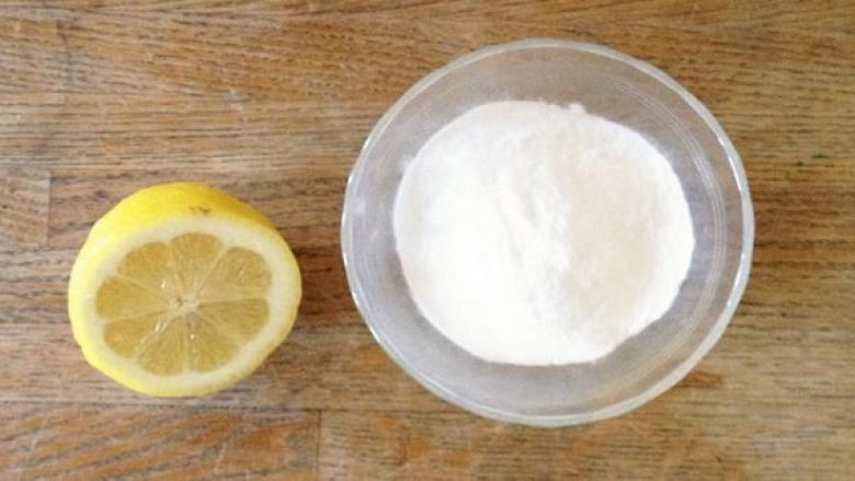 Lëngu i limonit me sodë buke – kombinimi i fuqishëm që mund t’i shkatërrojë qelizat kanceroze