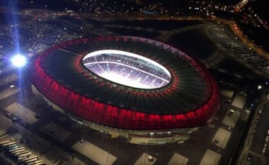 Wanda Metropolitano, stadiumi mbresëlënës dhe me fushë speciale në finalen e Ligës së Kampionëve