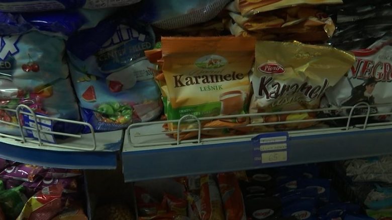 Skenari serb për “katastrofë humanitare”, veriu i mbushur me mallra ushqimore e ilaçe (Video)
