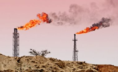 Tensionet në Lindjen e Mesme rrisin çmimet e naftës