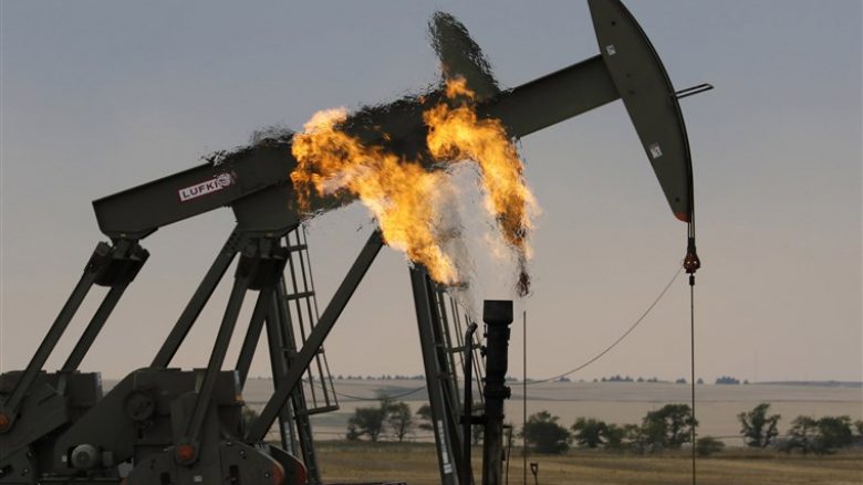 Arabia dhe Rusia drejtë përplasjes për rritjen e kuotave të prodhimit të naftës