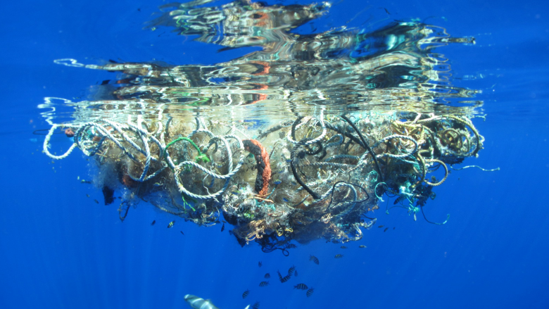 Ministrat e Financave të G20-së miratojnë krijimin e kornizës për uljen e mbetjeve plastike në oqean