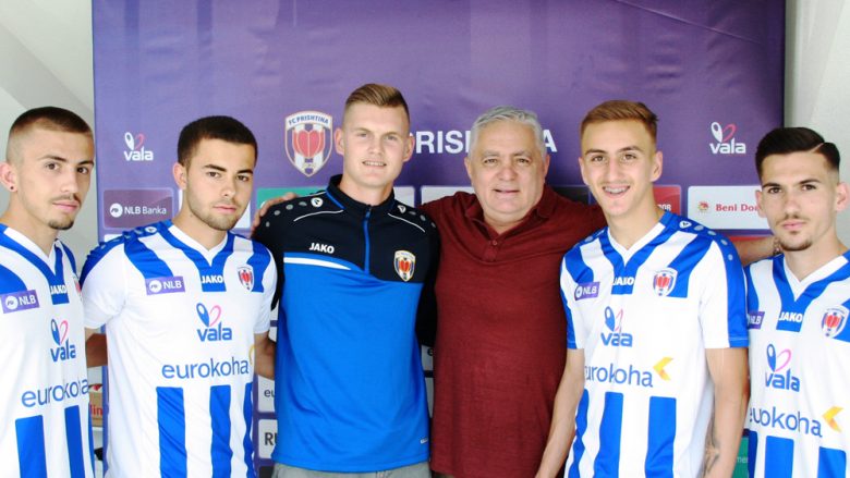 Pesë të rinj nga Shkolla e Prishtinës me kontrata profesionale me klubin