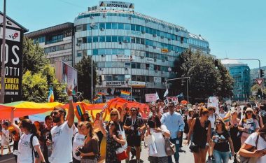 Organizatorët e “Paradës së krenarisë” kërkojnë nga Prokuroria të luftojë gjuhën e urrejtjes