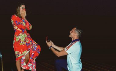 Në dyvjetorin e fejesës, Taulant Xhaka i propozon të fejuarës për martesë