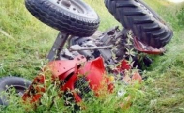 Rrokulliset traktori në Novobërdë, një i vdekur e një i lënduar