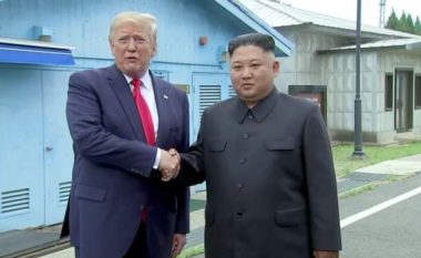 Donald Trump dhe Kim Jong Un pajtohen të vazhdojnë bisedimet e denuklearizimit