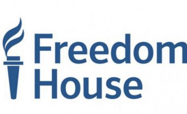 Freedom House: Përkeqësim i lirisë së medias në botë, ja ku renditet Shqipëria dhe Kosova