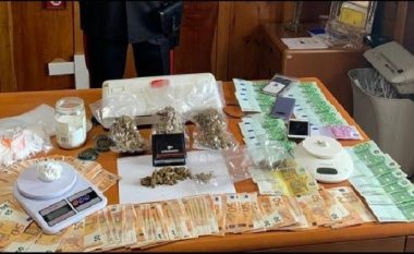Kokainë, para e armë kapën në Prizren