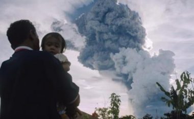 Indonezia rrezikohet nga shpërthimet e reja vullkanike