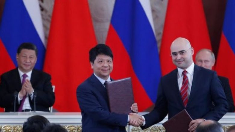 ​Huawei nënshkruan marrëveshje me Rusinë për zhvillimin e 5G