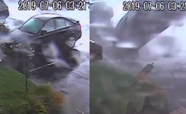 Tornadoja merr “me vete” një veturë në New Jersey