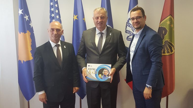Ministri Berisha priti kryetarin e Komitetit Olimpik të Kosovës